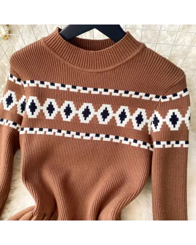 Rochie maro tricotata